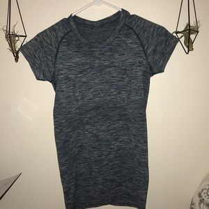 Teal lululemon short sleeve